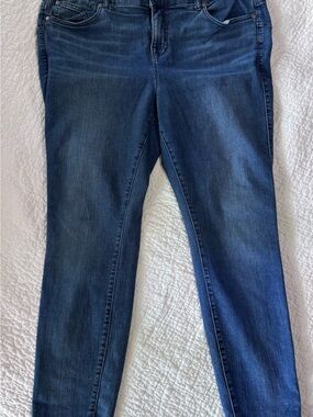 Torrid dark blue skinny jeans size 18R - like 🆕
